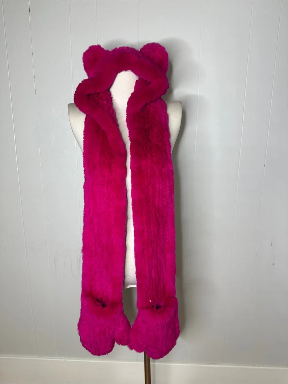 Genuine Rex Rabbit Fuchsia Bear Hooded Mitten Scarf